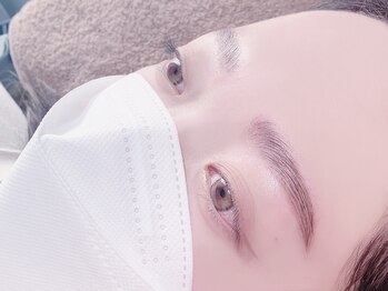 ラスズラン 上前津店(La suzuran)/ハリウッドブロウリフト