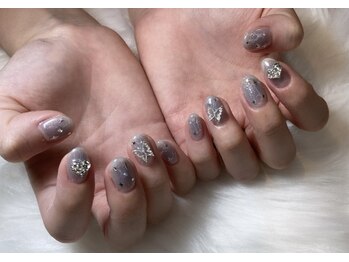 ジェイノヴァール(Jnovart)/