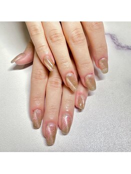 キアラネイルサロン/マグネット