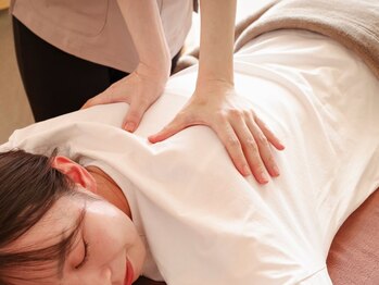 とみんリラクゼーション 三鷹店の写真/【三鷹駅徒歩2分◎深夜1時まで営業！】60分整体￥3600！プロの技術×上質空間で心も体も癒される本格整体♪