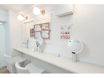 アンリミット 原宿竹下通り店(Une limit)/