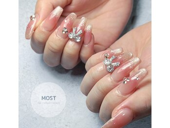 モスト(MOST)/ワンホンスカルプネイル