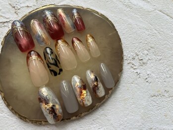 ネイルズロータス(Nails Lotus)の写真/大人女性が心躍る、高品質のネイルを提供＊トップクラスのモチの良さ◎オリジナリティも楽しめる本格アート