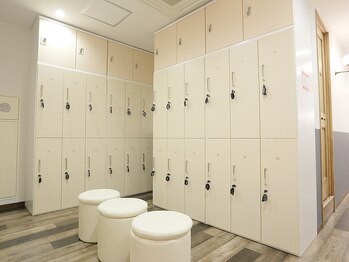 ララアーシャ 池袋スタジオ(Lala Aasha)/ロッカールーム