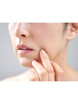 ホウレイ線・たるみ改善！予防ケア