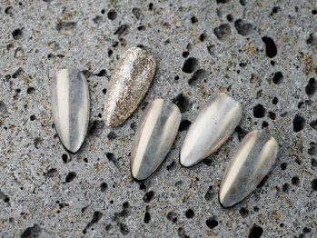 クレアネイル(claire.nail)/ミラーネイル