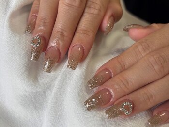 トータルビューティーサロン バイ ココ(Total beauty salon by coco.)の写真/初めての方に◎＼珍しい!!他店オフ無料♪／洗練された空間で上質なネイル・まつ毛デザインをご提供◎