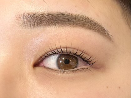 ネオリーブドレスネイルアンドアイラッシュ(Neolive dress nail&eyelash)の写真