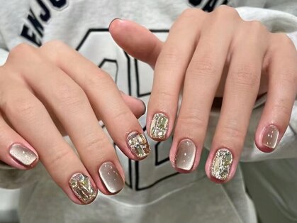 ユーシィー(Yuxi)の写真