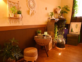 カムロ(KAMURO)の写真/《生活に合わせたオーダーメイド》疲れが溜まったと感じる前に★定期的なケアで健康的な体を手に入れよう！