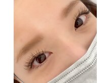 Lien eyelash南流山店の雰囲気(LEDグルーで柔らかいフラットラッシュを使用)