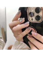 ビエル(Biel)/ちぐはぐデザイン