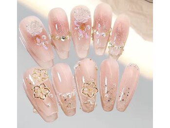 ザ デミュア 銀座店/