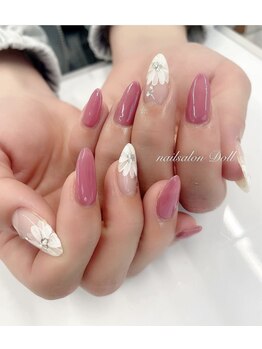 ネイルサロン ドール/
