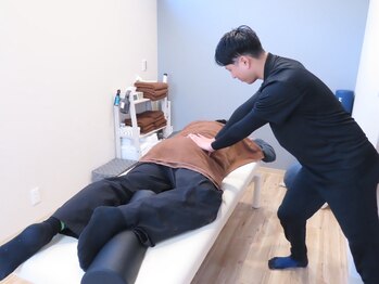 アール(R)/施術風景