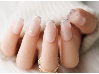 ラメフレンチネイル