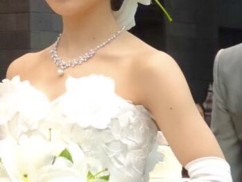 エスポワール(Espoir)の写真/ドレスが映えるデコルテ&後ろ姿を造型する本格整体!