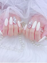 隙間なしの輝き★埋め尽くしネイルで圧倒的なゴージャス感を！視線を独り占め♪ [池袋/ワンホン/韓国]