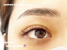 アイドット(i.)/思わず目にとまる魅力的な瞳に