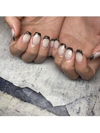 フレンチネイル　[新宿/新宿駅]