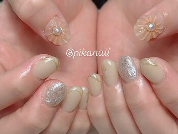 ピカネイル 上野 御徒町(Pika Nail)/持ち込みxホワイトxアート