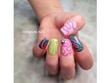 コラソンネイル(corazon nail)の雰囲気（やり放題コースはストーンやパーツも豊富です。）