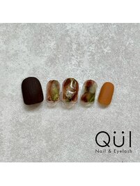 ブラウンネイル