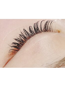 モテ可愛な目元にしたい