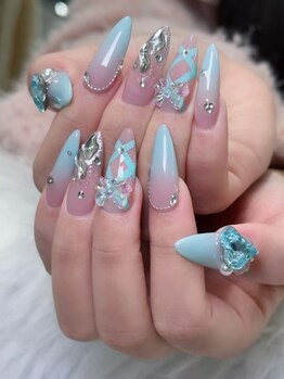 グロー ネイル(Glow Nail)/