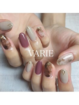 ヴァリエ(VARIE)/ニュアンス秋ネイル