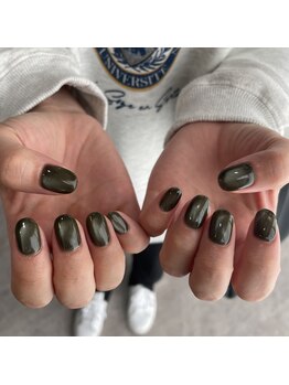 ミントリーフ バイ リート(Mint leaf by Reat)/モスグリーンマグネットネイル