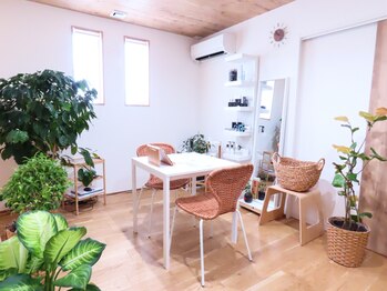 ネムレル森(Nemureru森)の写真/夏に向けて、手足の指からお顔まで"全身まるごと"施術可能☆落ち着く雰囲気と丁寧な説明&施術でファン多数!