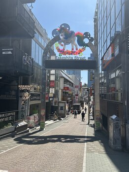 アンリミット 原宿竹下通り店(Une limit)/原宿店までの道のり【１】