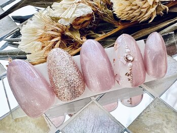 ネイルサロンアンドスクール ラフィーネ 池袋店/ふわっとぼかしアート◆￥6990