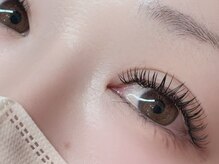 hair & eyelash  LEON