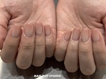 ネイルドットスタジオ 堺筋本町(NAIL DOT STUDIO)/ピンクで春ぽくグラデーション