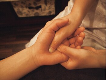 銀座足庵 六本木店/ハンドマッサージ