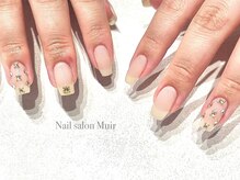 ミュア(Muir)/アート4本コース