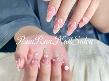 ランラン 池袋(RanRan)/リボンとパールのピンクネイル