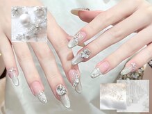 ビジューネイル(bijou nail)
