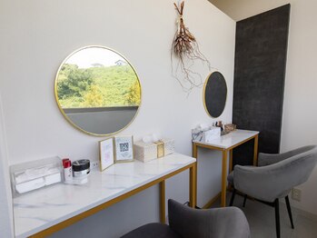 サロンド ソラ(Salon de SoLA)/ティータイムしながらメイクも