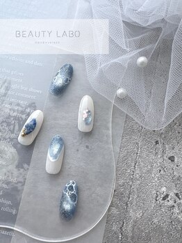 ビューティーラボ 草津店(Beauty Labo)の写真/【パラジェル取り扱いサロン】《120分店内・持ち込み画像アート¥7500》ニュアンスからオフィス向けまで♪