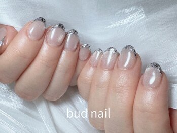 バドゥネイル(bud nail)/持ち込み　ガラスフレンチ