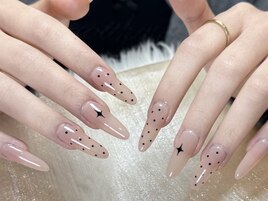 長さ出しシンプルデザインネイル