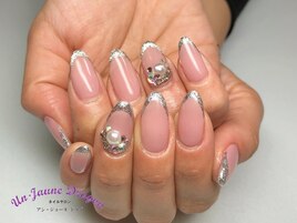 シルバーフレンチネイル