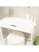 ニーナ(Nina)/ドレッサー