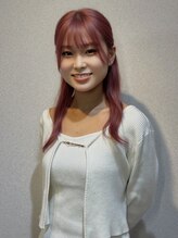 ロウズネイル 新小岩南口店(LOEWS NAIL) YURI