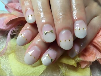 リリーヘブン(LILY HEAVEN)/挑戦しやすいグレージュ☆