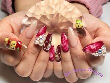 アン ジョーヌドラゴ/大人☆キャラクターネイル