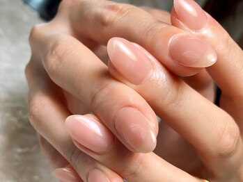 サロンドフォーエイチ(salon de 4H)/ベージュの上品カラーネイル☆